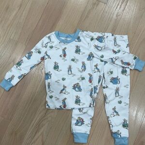 Pottery Barn Kids Peter Rabbit Organic Cotton Pajama Set